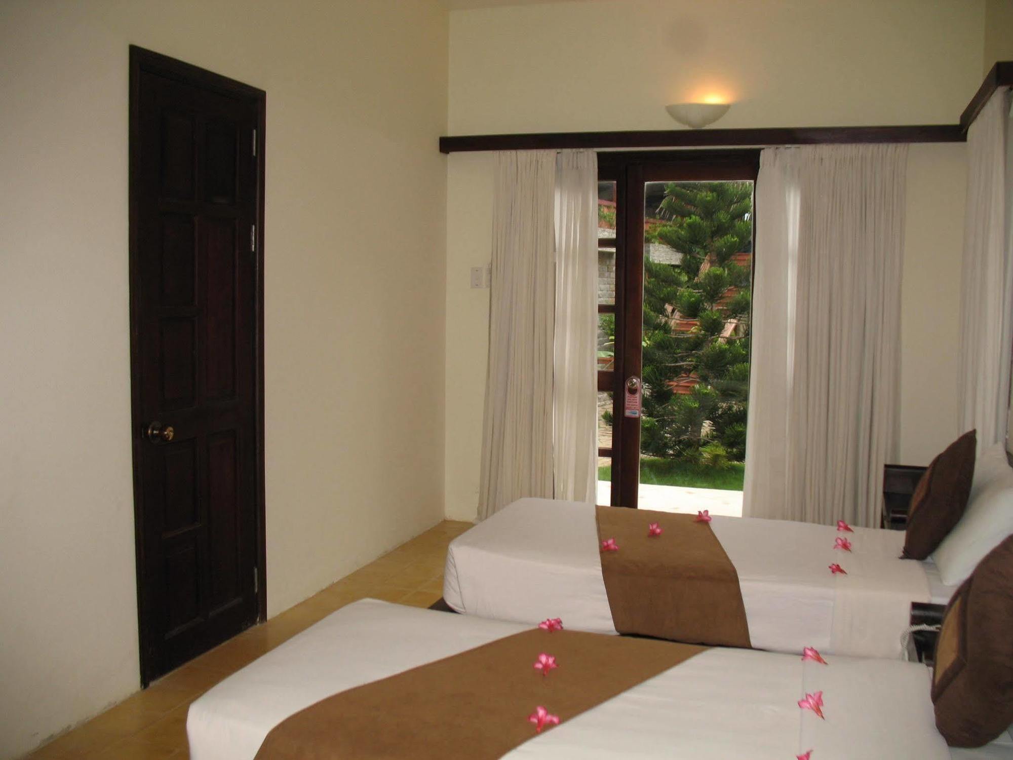 Malibu Resort Phan Thiết Extérieur photo